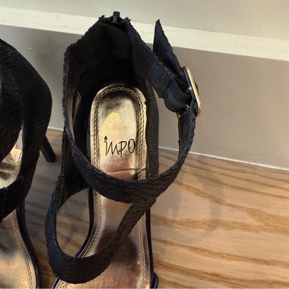 Impo Black Python Snake Print Zip Back Strappy Heels Sz 8 Classic Punk Goth - Picture 3 of 7